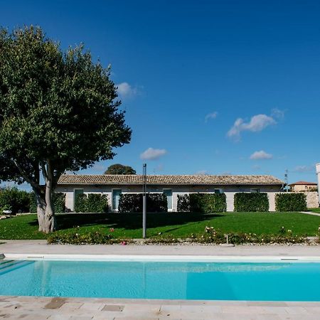 Stacci Rural Resort Modica Buitenkant foto