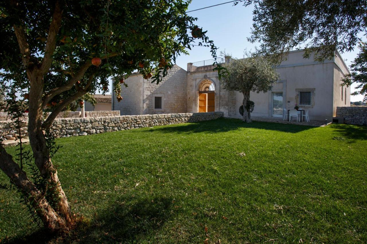Stacci Rural Resort Modica Buitenkant foto