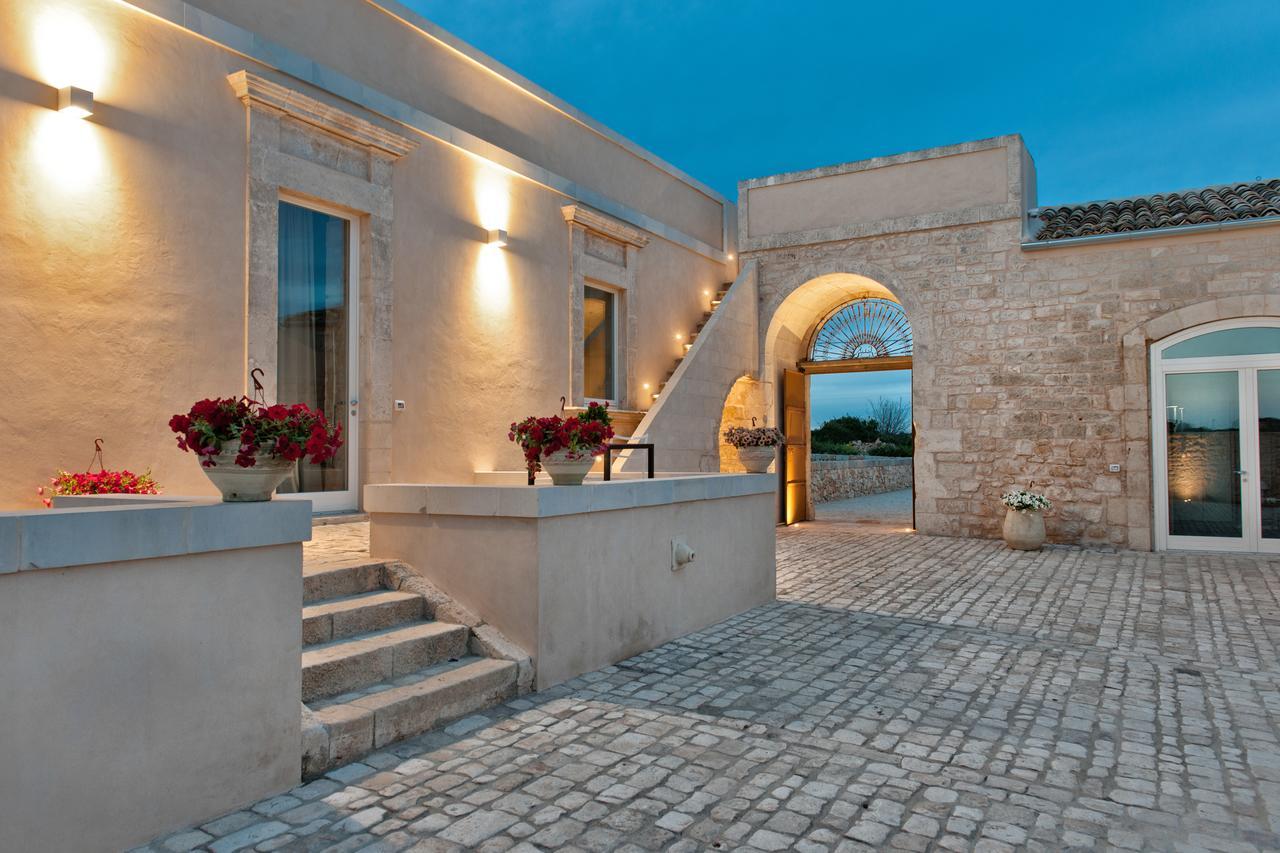 Stacci Rural Resort Modica Buitenkant foto